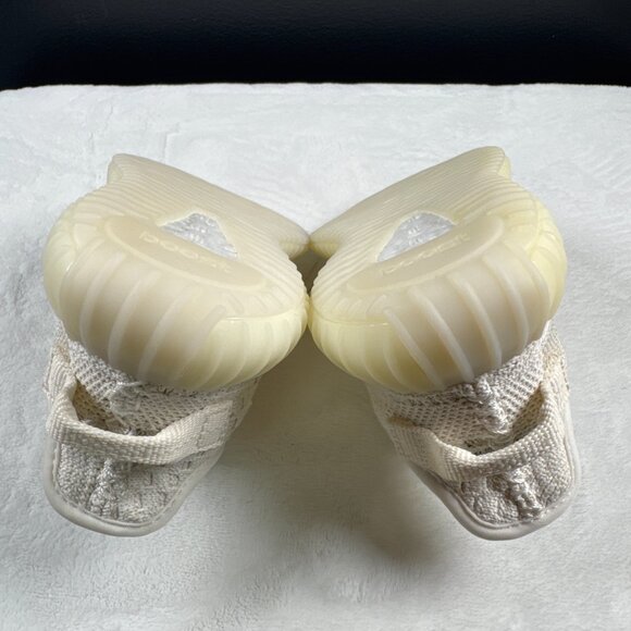 Yeezy Boost 350 V2 Infants ‘Bone’ – Size 8.5K - Picture 2 of 9